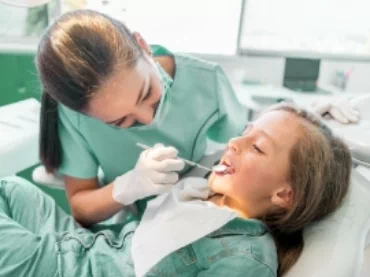 Dziecko u dentysty